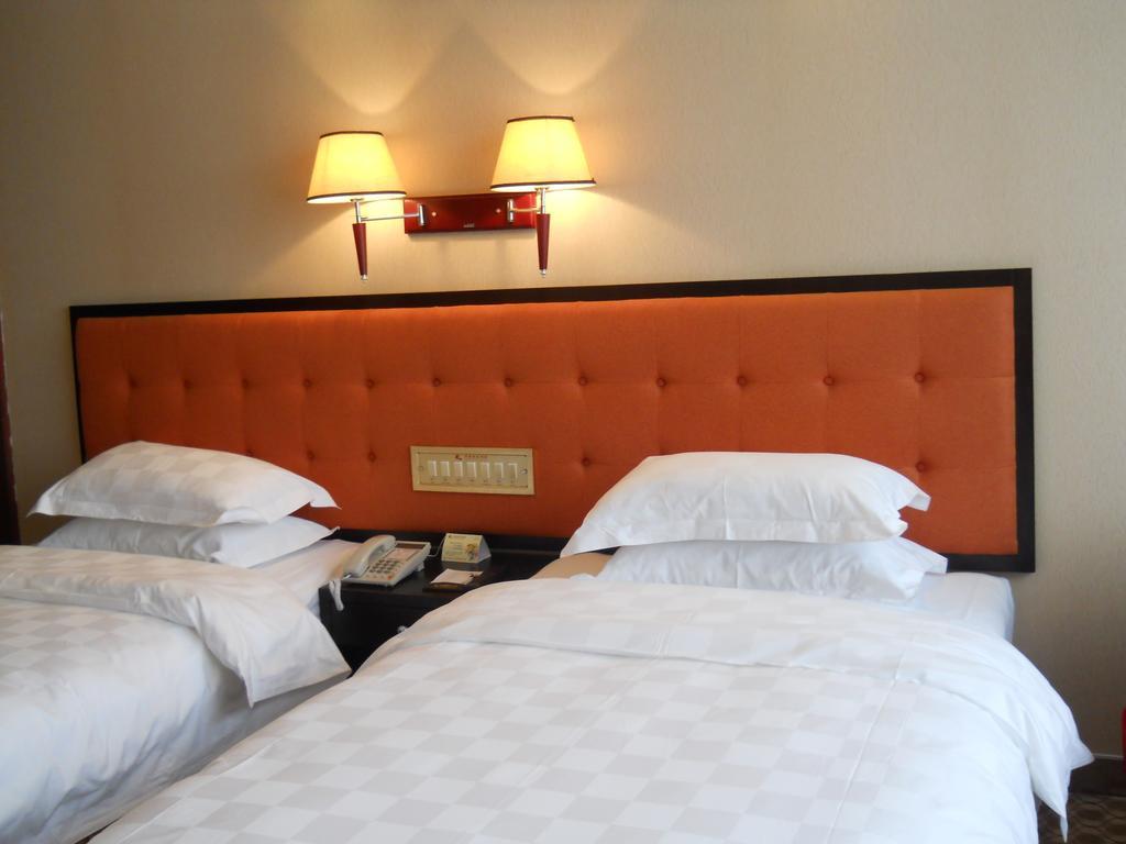 Yijing Holiday Hotel Yimeng Road Linyi (Shandong) Room photo