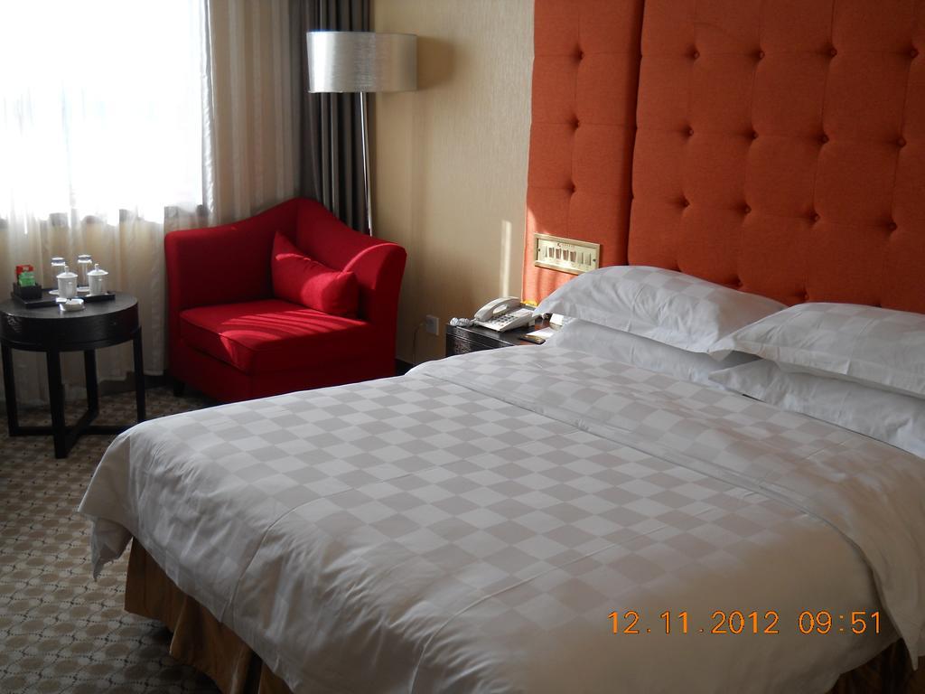 Yijing Holiday Hotel Yimeng Road Linyi (Shandong) Room photo