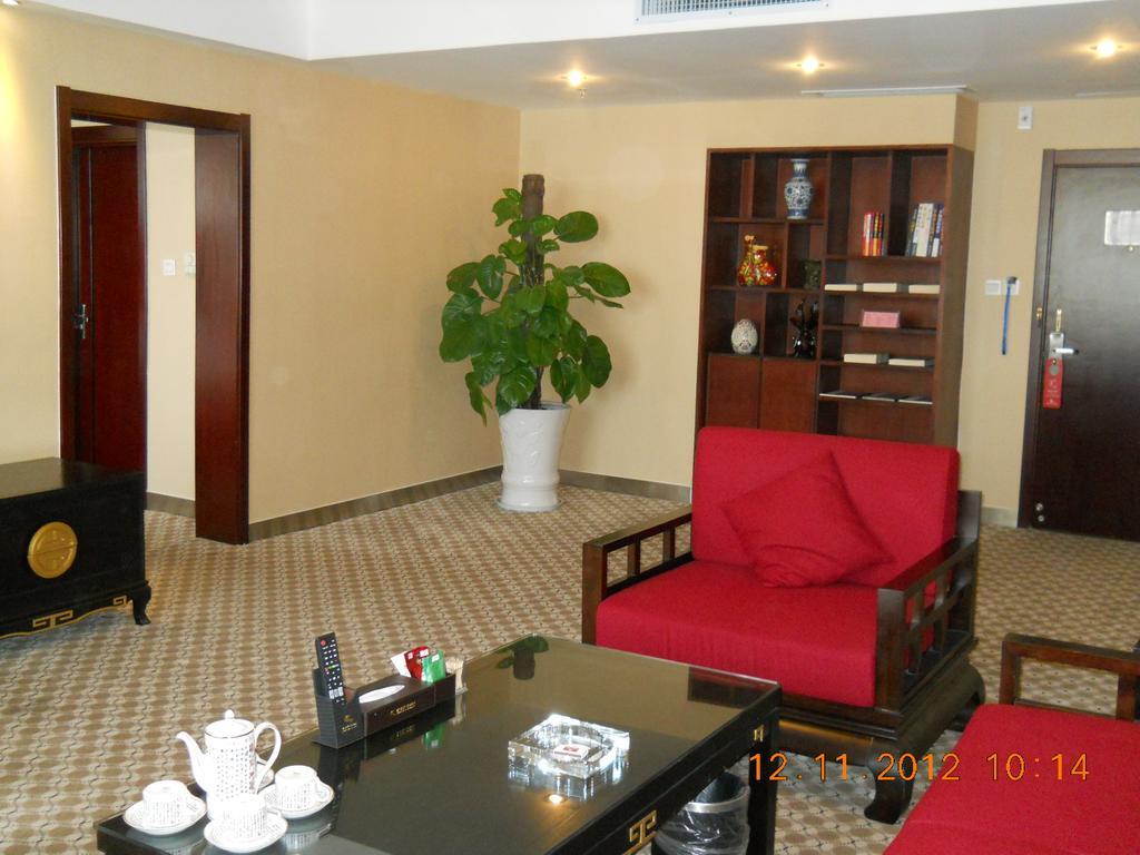Yijing Holiday Hotel Yimeng Road Linyi (Shandong) Exterior photo