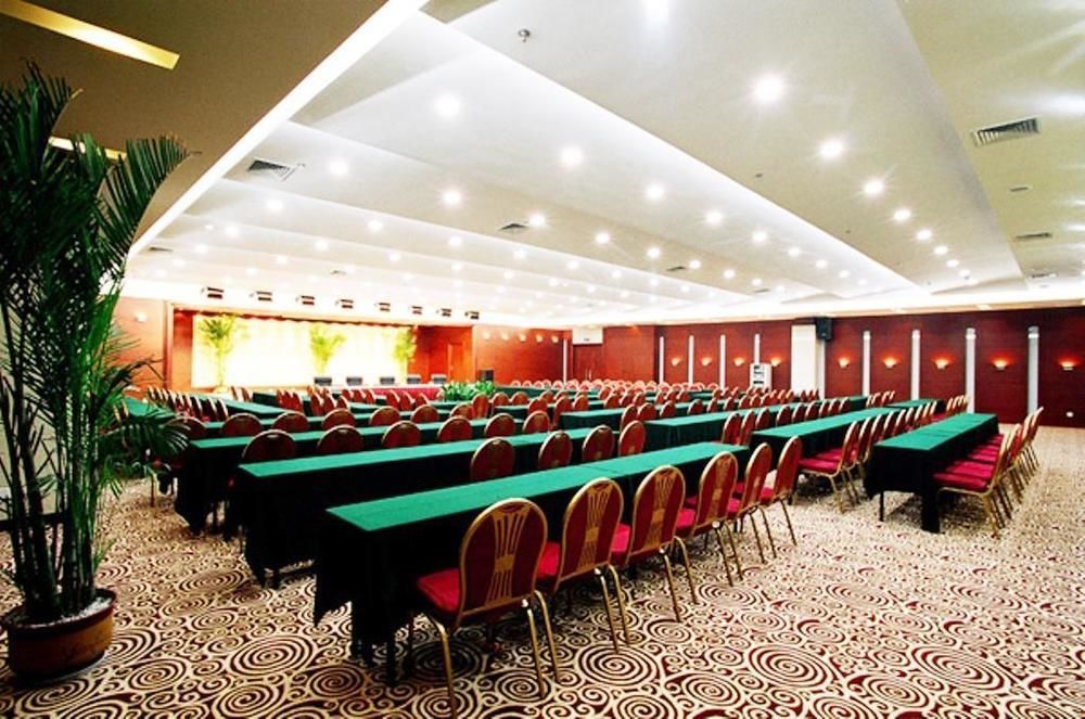 Yijing Holiday Hotel Yimeng Road Linyi (Shandong) Exterior photo