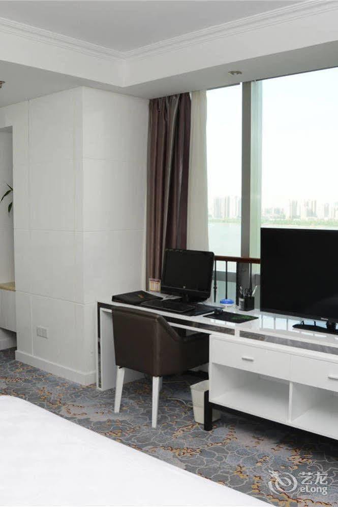 Yijing Holiday Hotel Yimeng Road Linyi (Shandong) Exterior photo