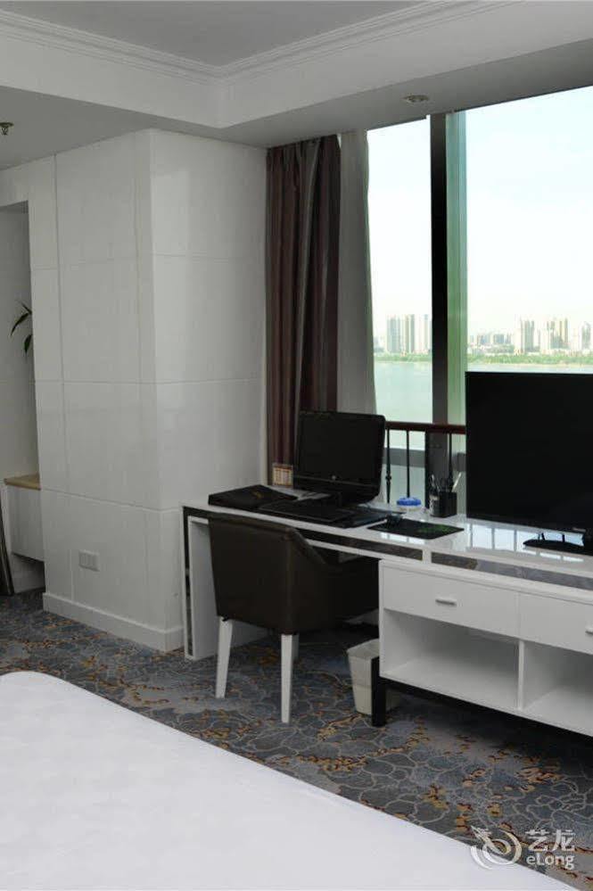 Yijing Holiday Hotel Yimeng Road Linyi (Shandong) Exterior photo